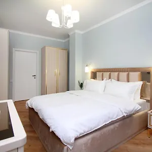 Modern, Spacious And Elegant 79 Алматы